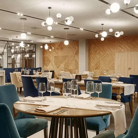 Radisson Blu & Conference Center, Mazury Hotel 5*